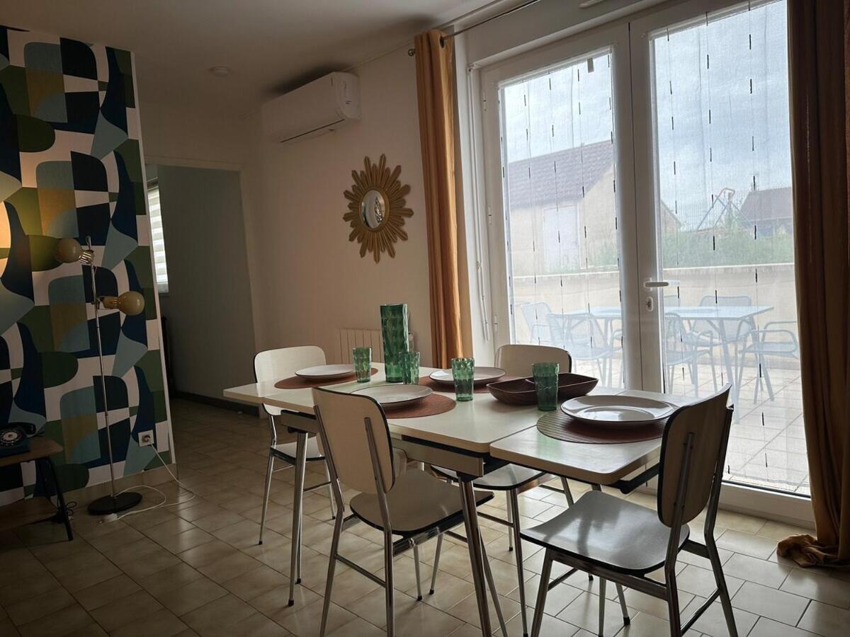 Apartament Maison Seventies Climatisee, Parking Prive Chablis Zewnętrze zdjęcie